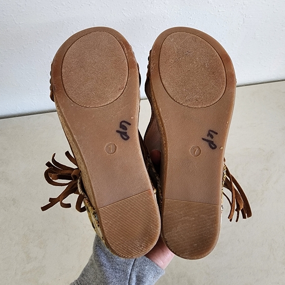 Very G Western Tramonte Fringe Wedge Sandals Tan Sz 7  - Picture 7 of 8